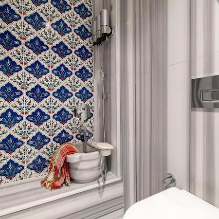 酒店 The By Platine *