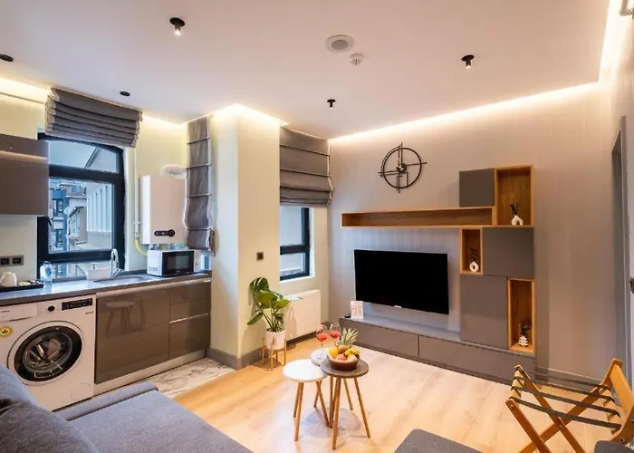 The By Platine 酒店