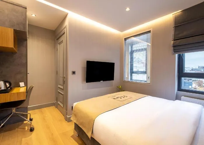 The By Platine 伊斯坦布尔